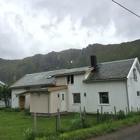 Country house Go Surf Unstad